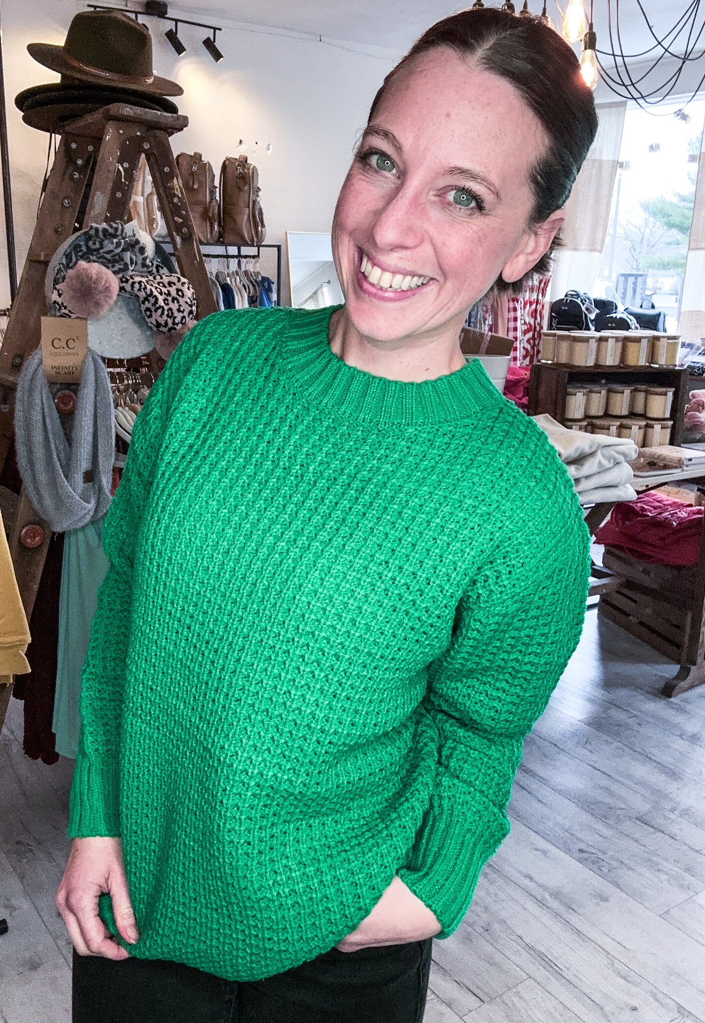 Hi-Low Waffle Sweater in Kelly Green