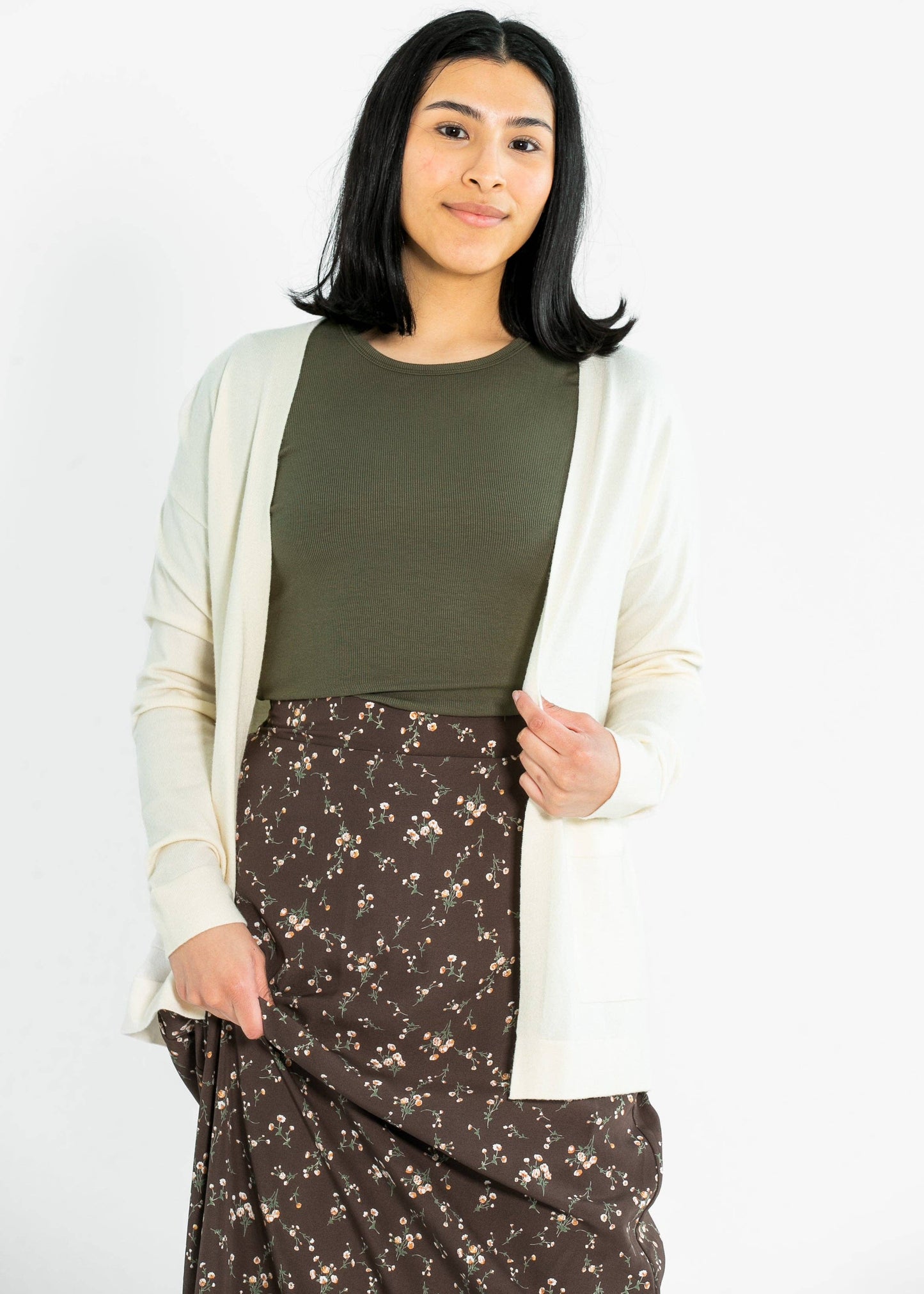 Womens Essential Soft Cardigan 27"