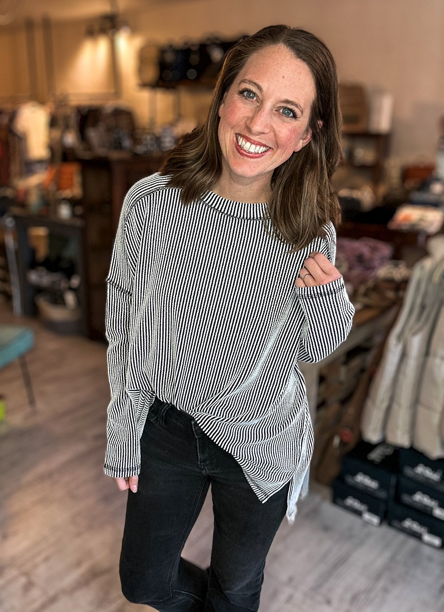 Raised Rib Edge Boat Neck Top in Black & White