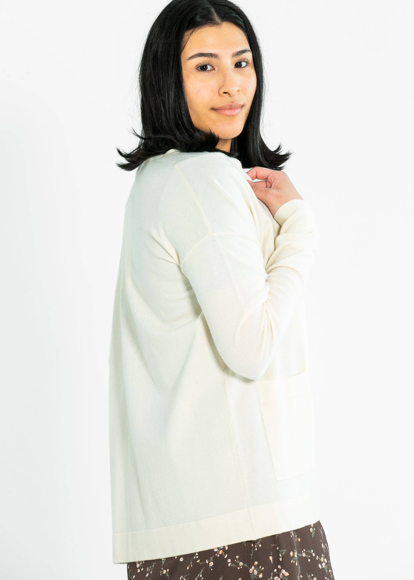 Womens Essential Soft Cardigan 27"