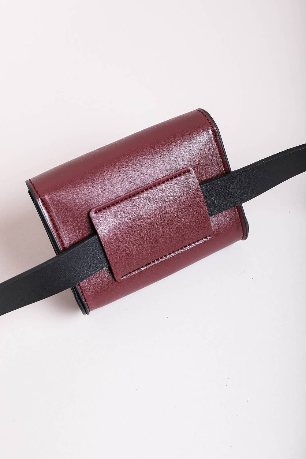 Versatile Mini Faux Leather Belt Bag with Gold Chain