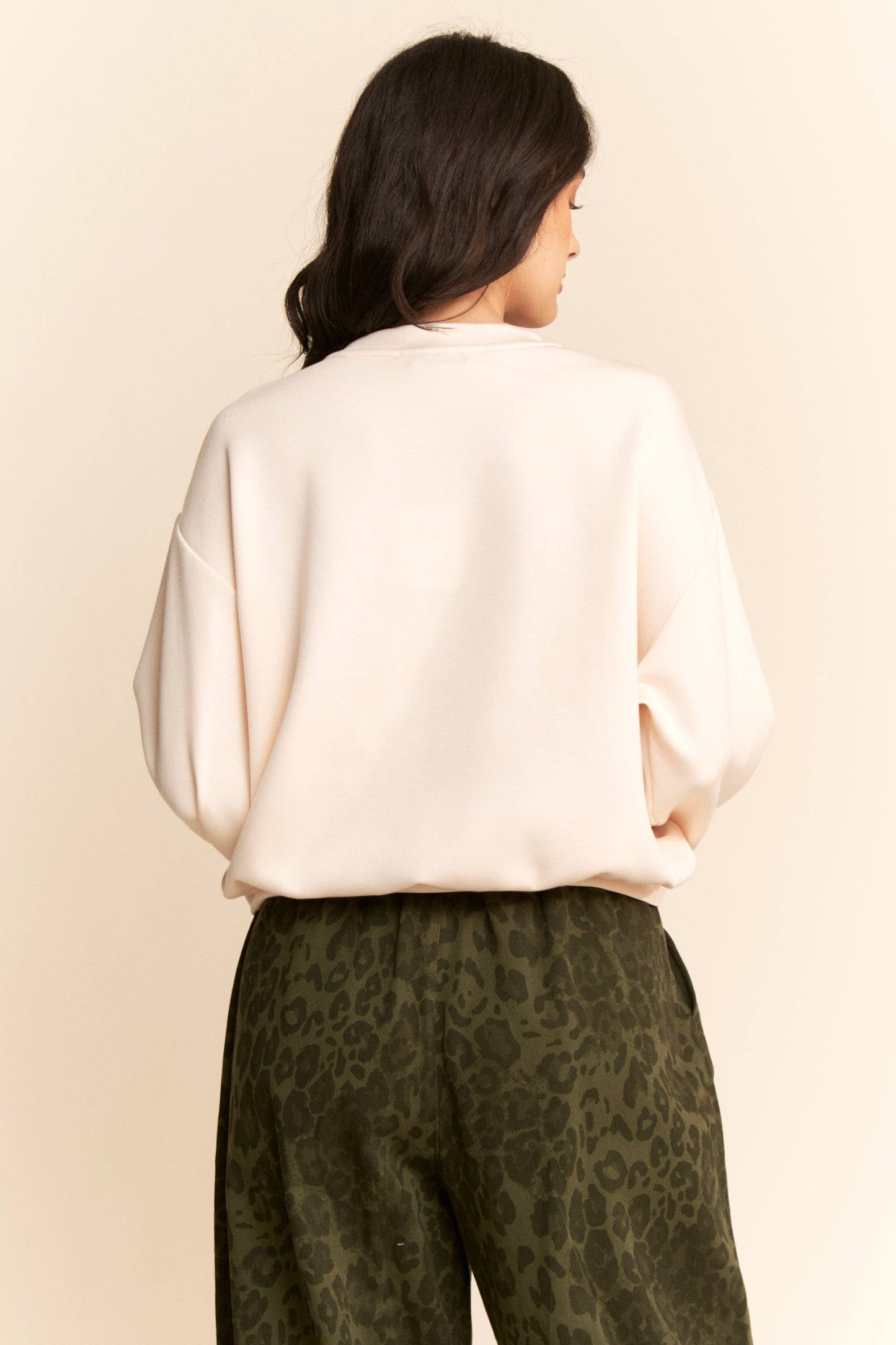 Floral Front Embroidery Pullover in Cream