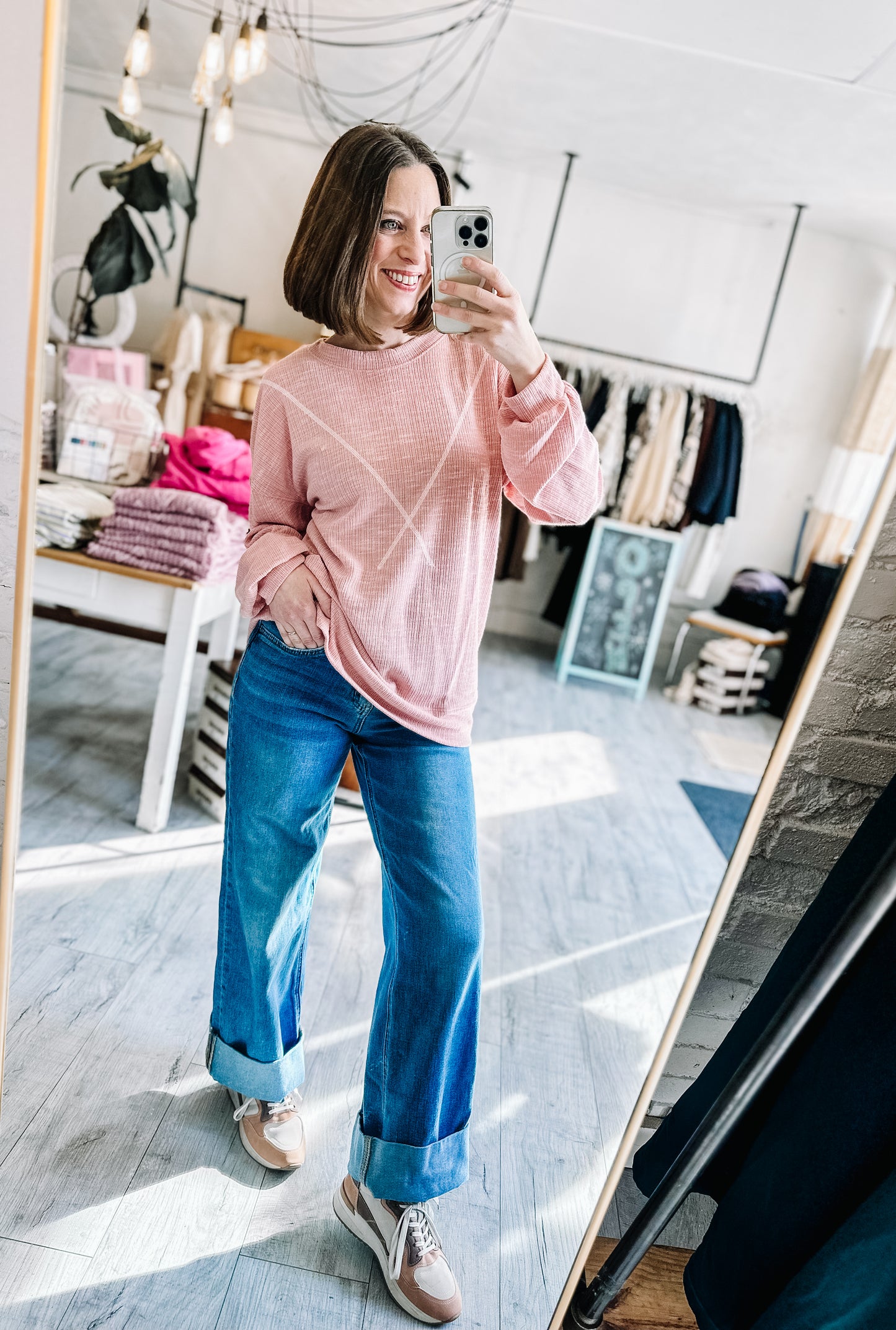 Ribbed Knit V Stitch Top in Mauve