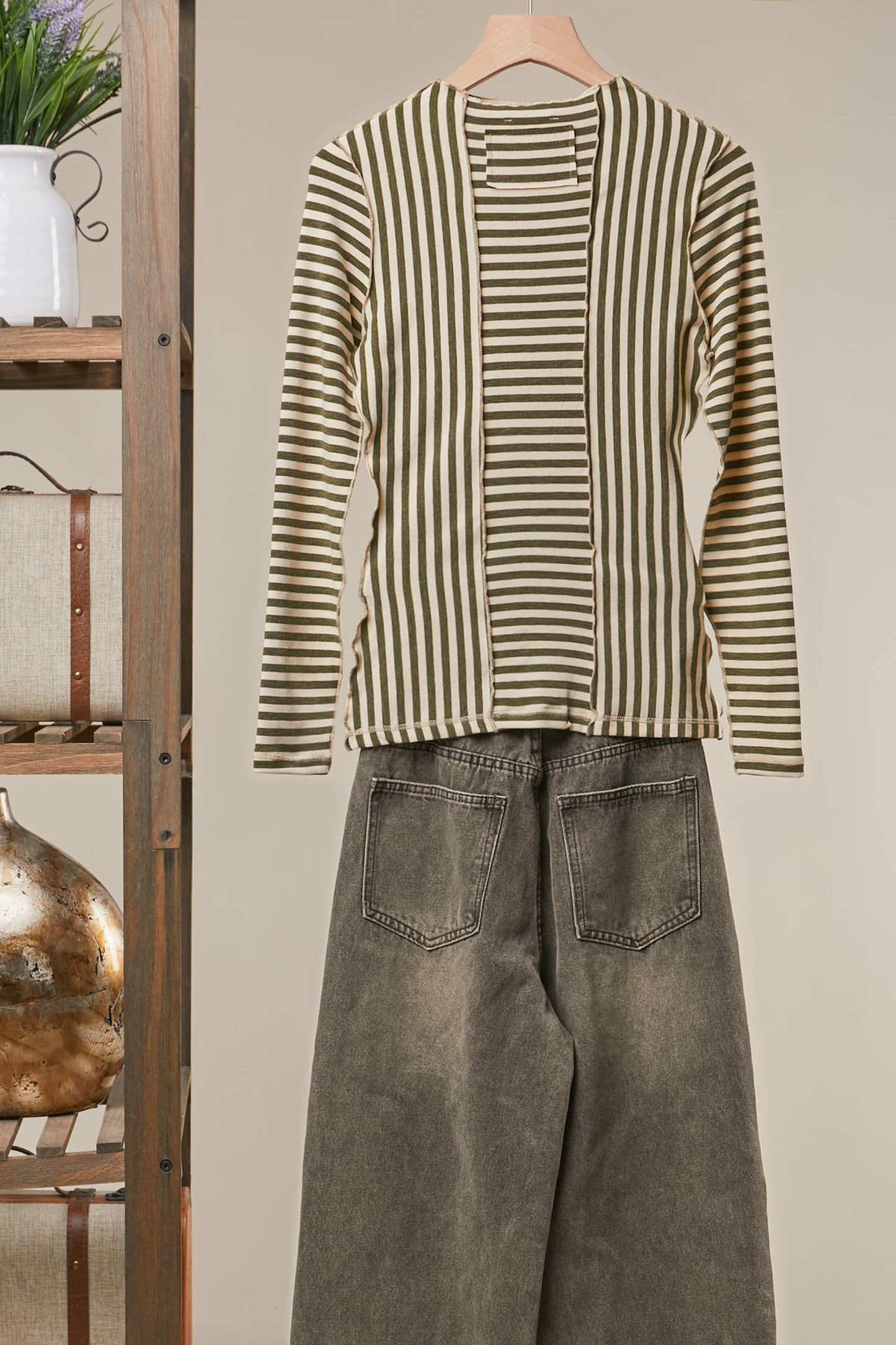 Asymmetrical Stripe Long Sleev Pullover in Brown