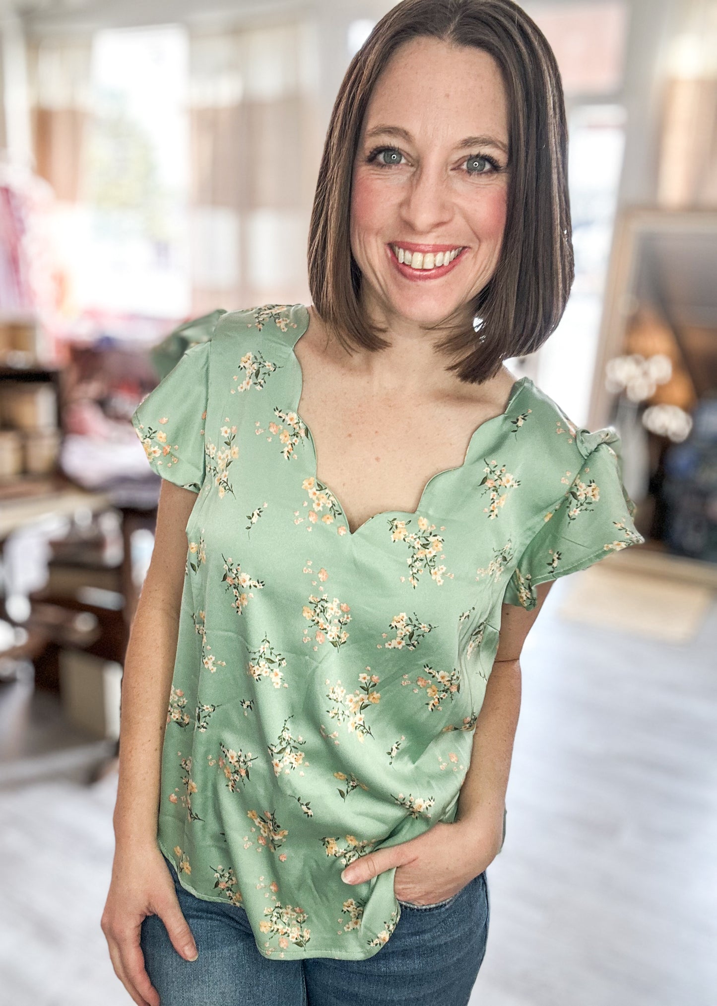 Floral Print V-Neck with Scallop edge in Dusty Mint