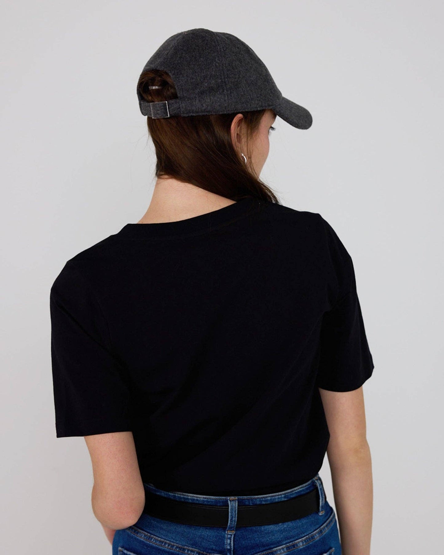 Your Favorite Short Sleeve V-Neck Basic Tee in Black