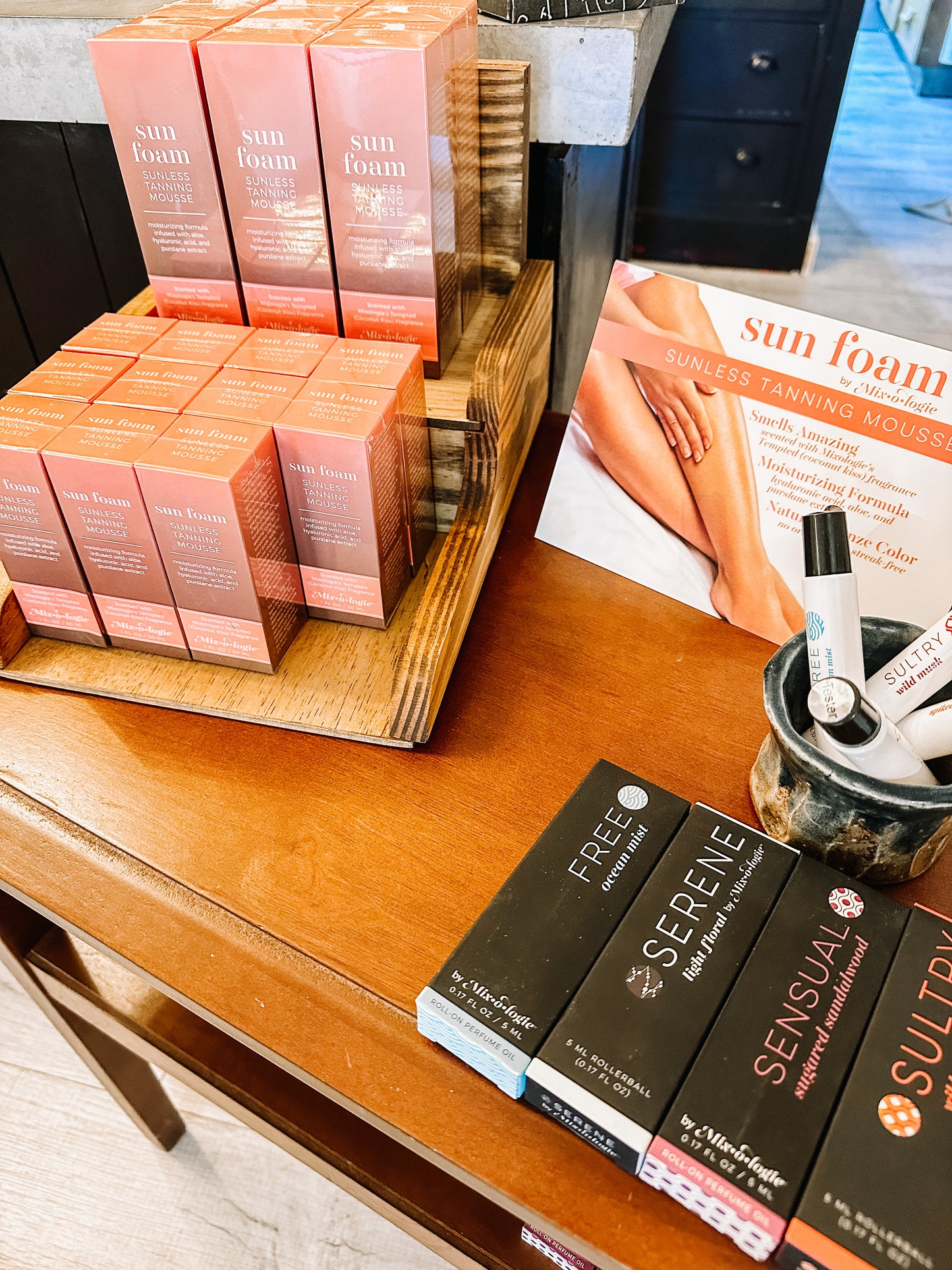 SunFoam Tanning Mousse: Travel & Full Size by Mixologie