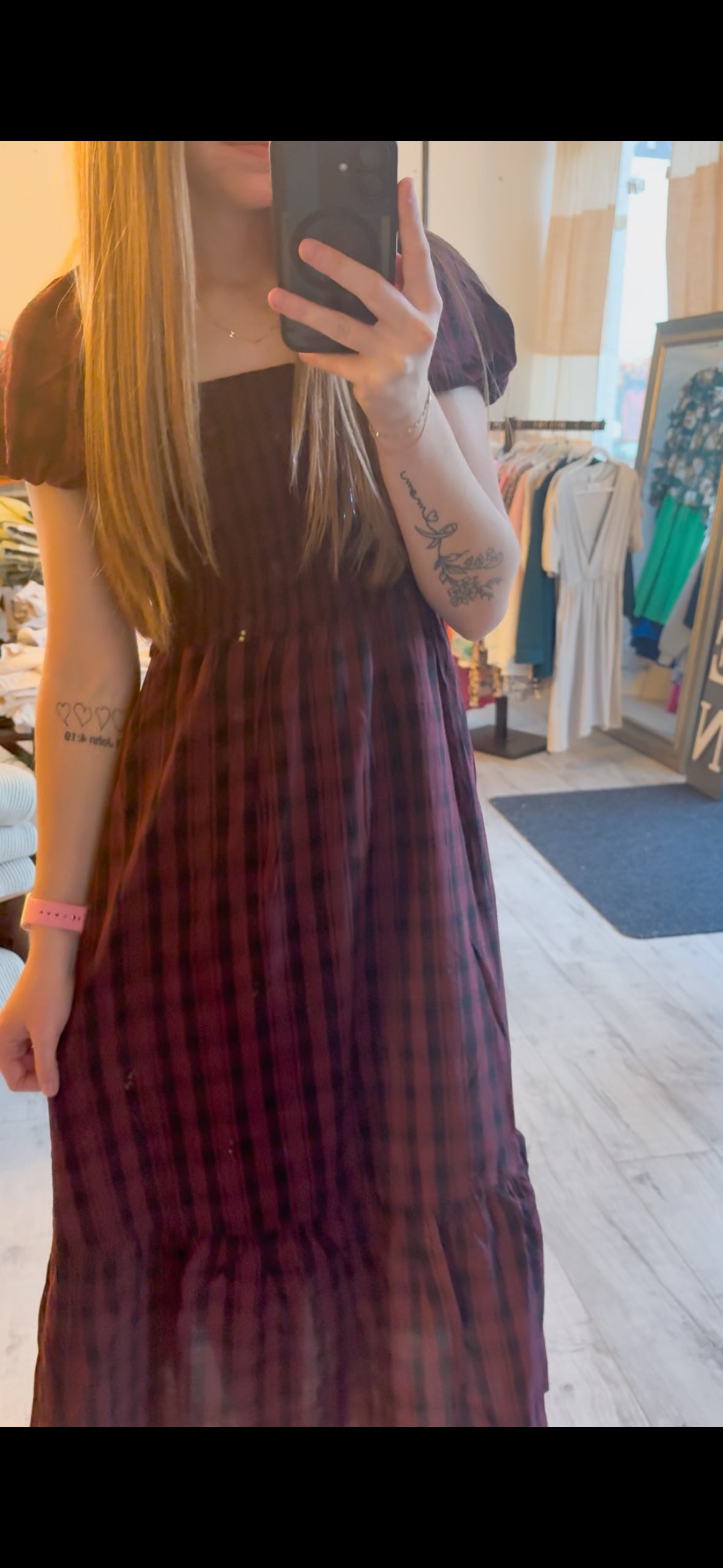 PLAID SMOCKED PUFF SLEEVE TIERED MIDI DRESS in BURGUNDY