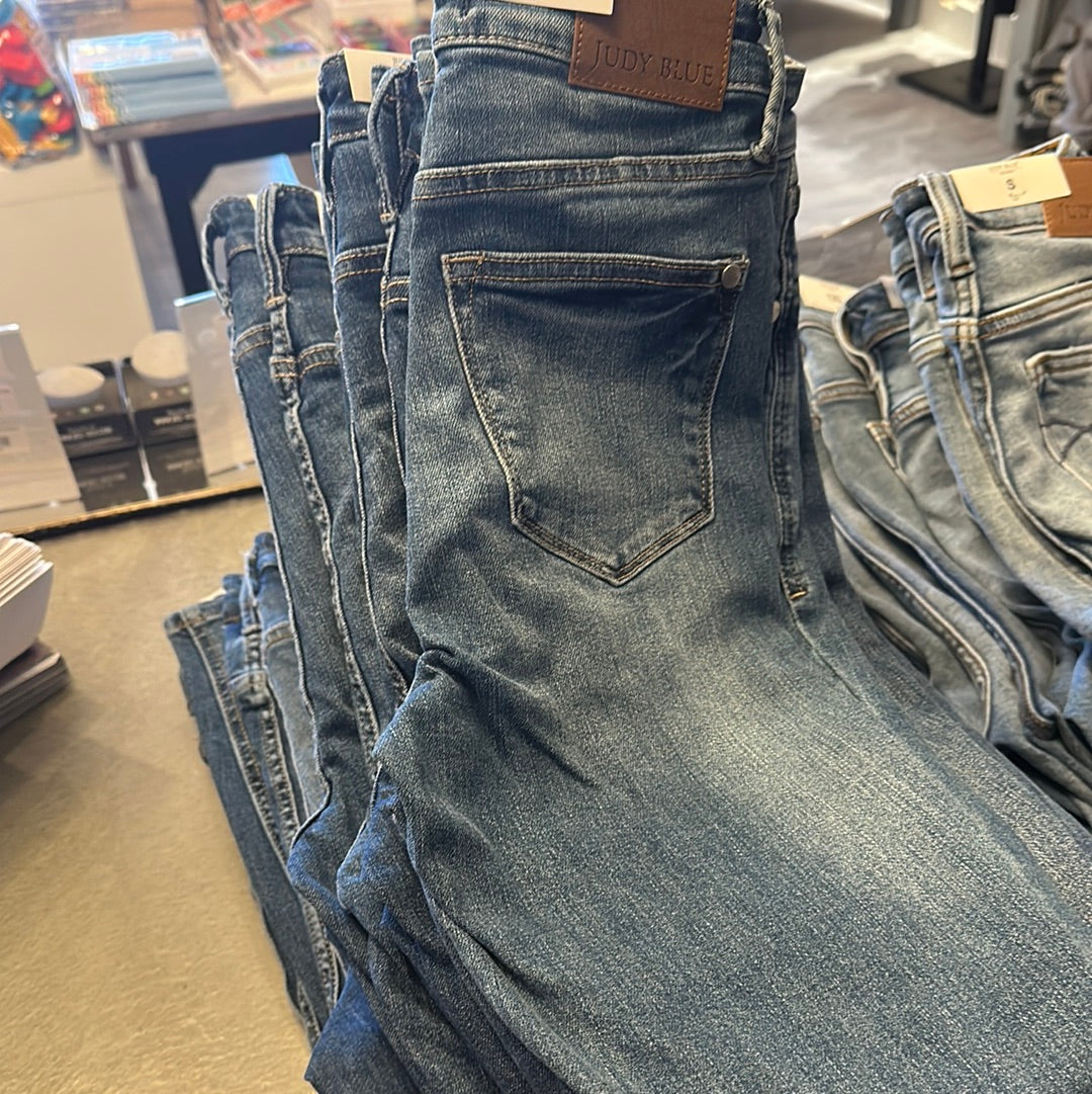 High Waist Tummy Control Non Distressed Medium Wash Denim by Judy Blue