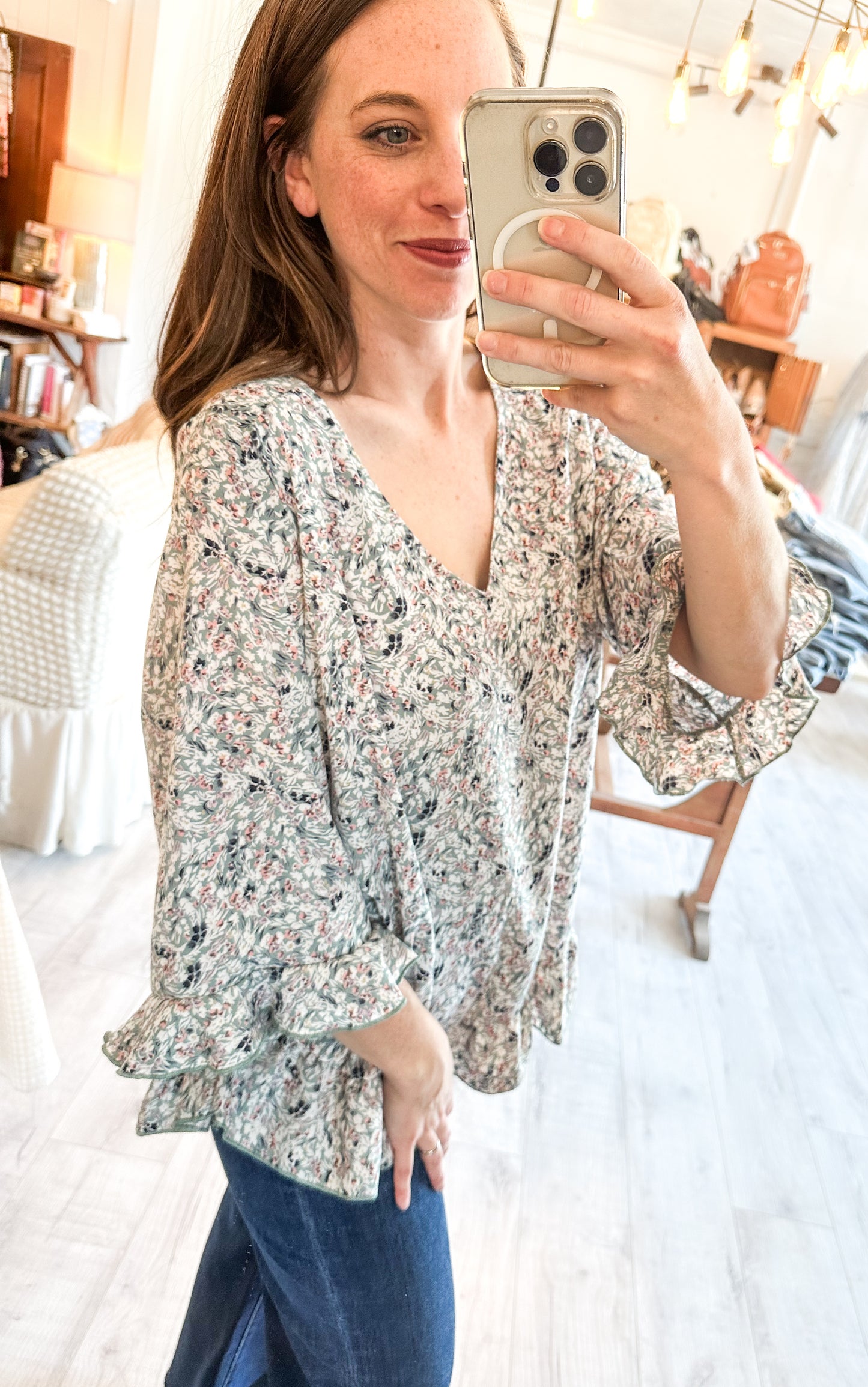 V-Neck Floral Ruffle Blouse in Blue