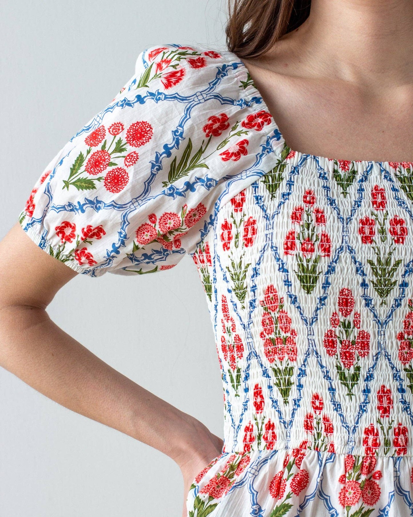 Joyful Floral Print Short Sleeve Maxi Dress w/ Tiered Skirt