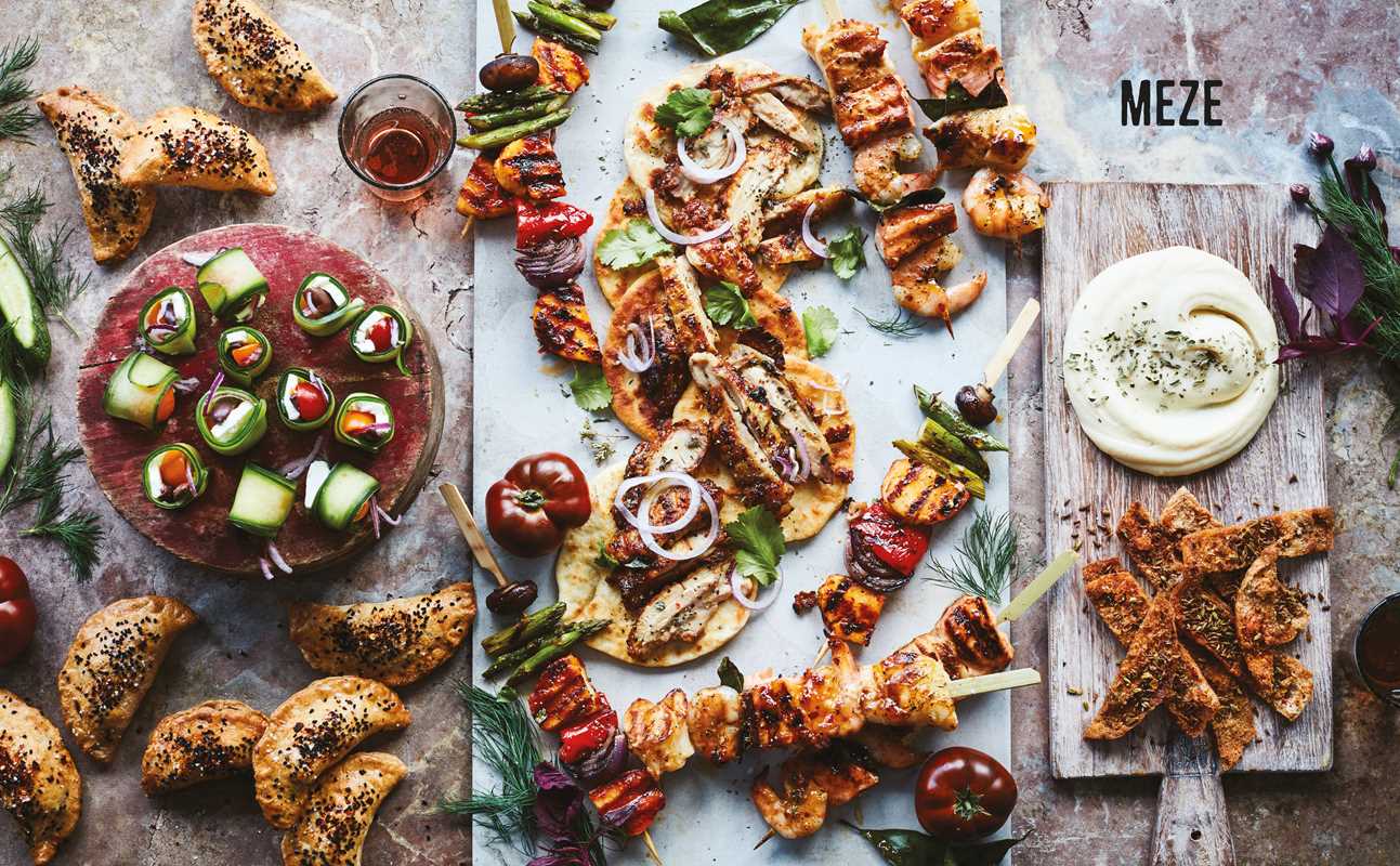 Share: Delicious Sharing Boards for Social Dining by Theo A. Michaels