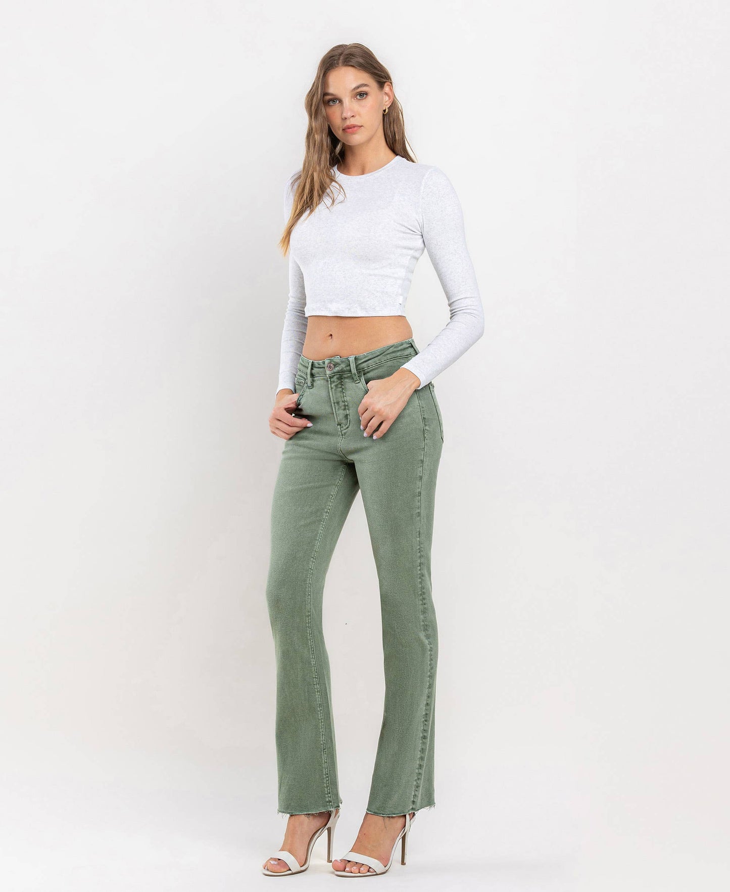 Mid Rise Ankel Bootcut Jean in Olive by Lovervet
