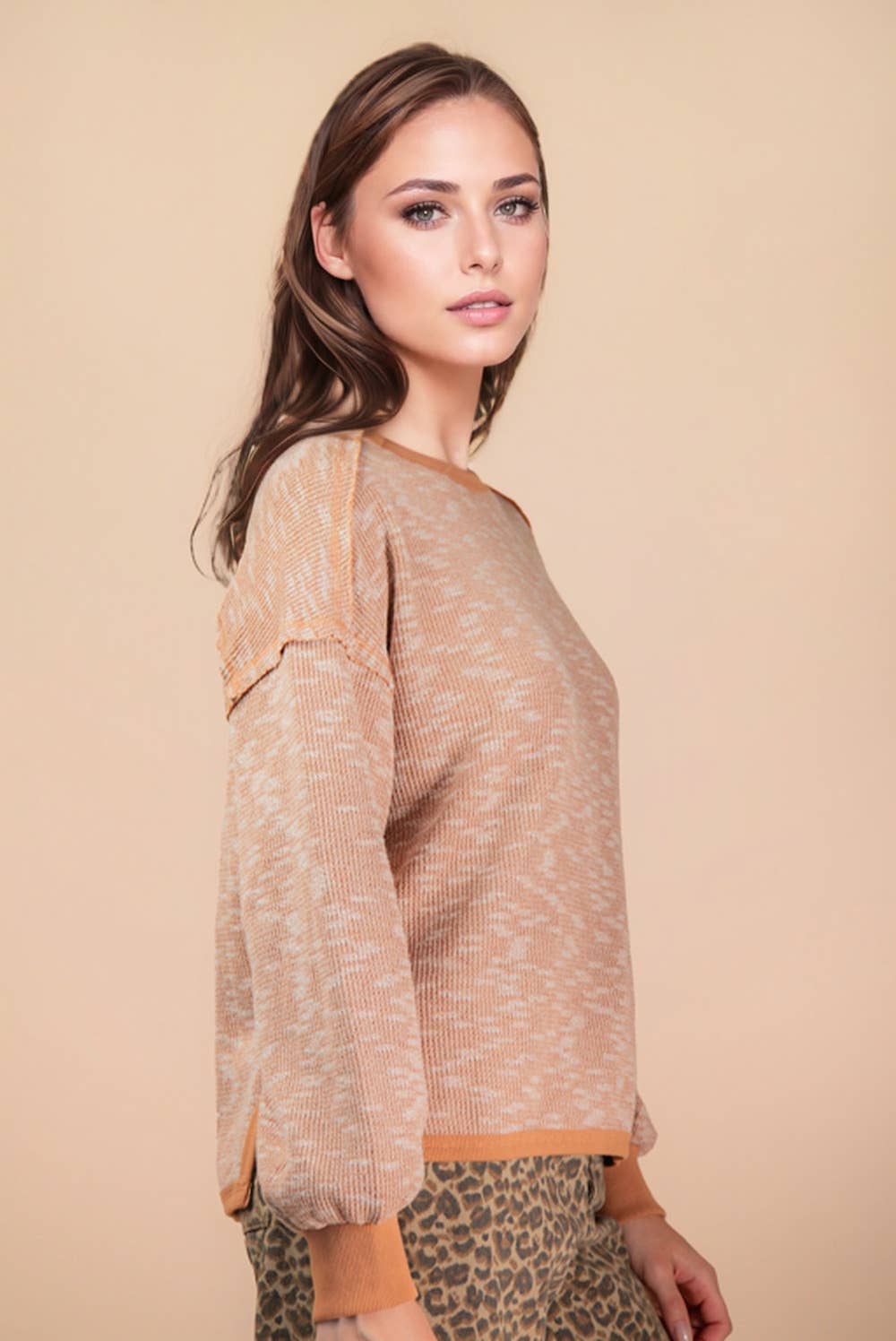 Oversized Printed Knit Casual Top in Mixed Mocha