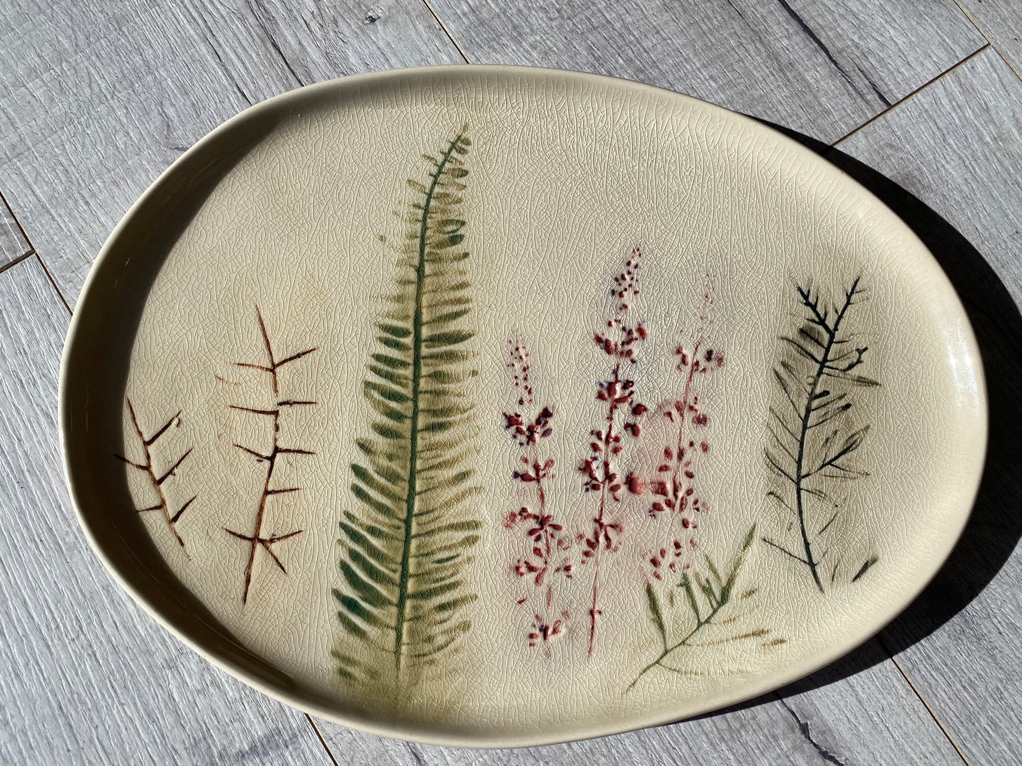 Stoneware Debossed Floral Platter with Glaze