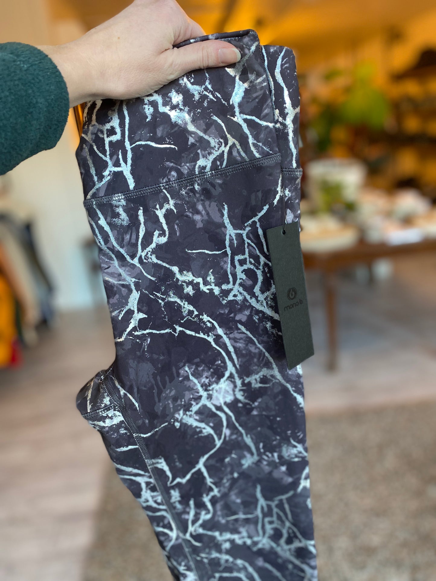 Silver Marble Swirl Mono B 4 Way Stretch Leggings