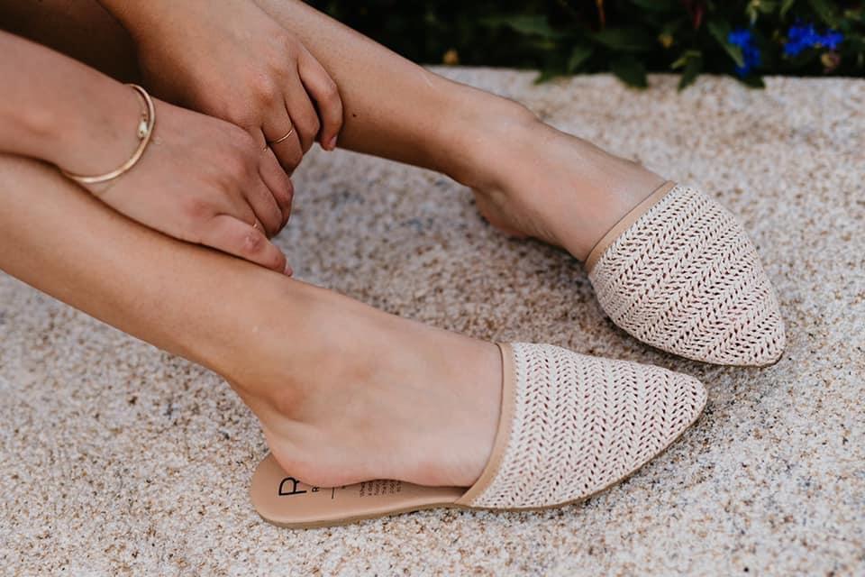 Rollasole Mule Wicker Park- Woven Mule